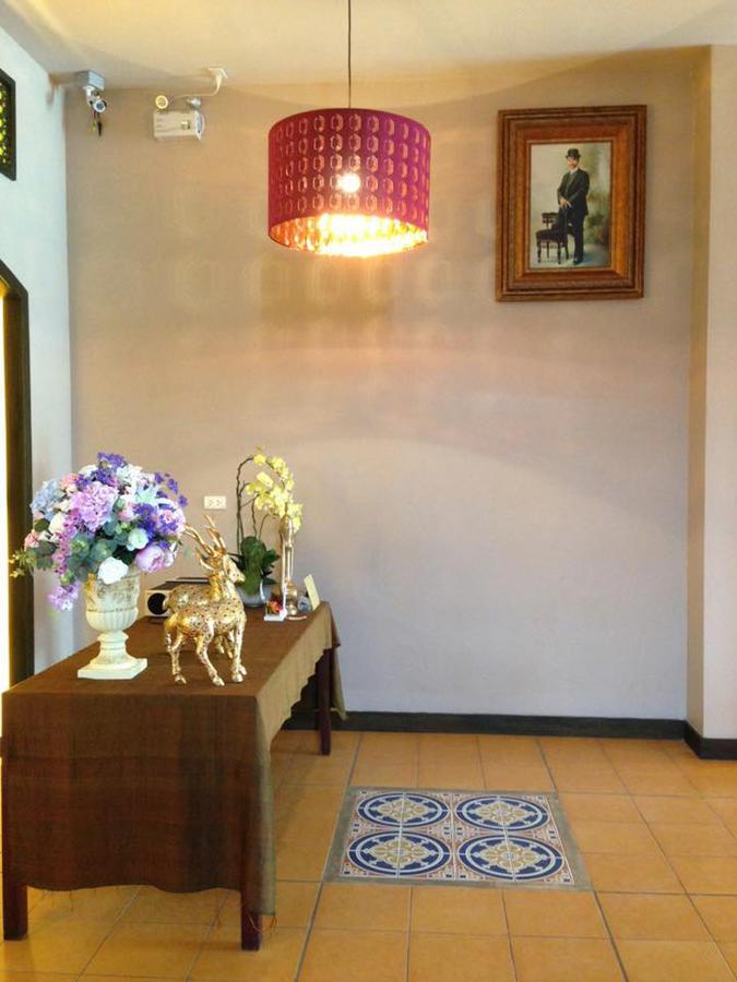 Mulberry House Hotel Pak Thong Chai Bagian luar foto